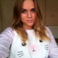 Katya Zakotyanskaya的照片