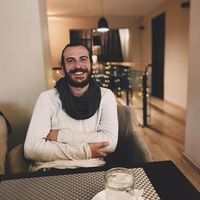 Nikusha Dgebuadze的照片