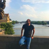 Amine Chahloul的照片