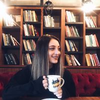 Duygu AKYÜZ的照片