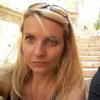 Clémence BARRE的照片