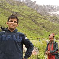 Saurabh Kakra的照片