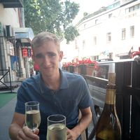 Artem Evtuhov的照片