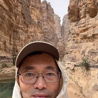 Kuniaki Tokura's Photo