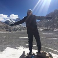 Elias Karim Figo的照片