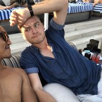 Angus William的照片