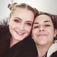 Ann DECOLLOGNE的照片