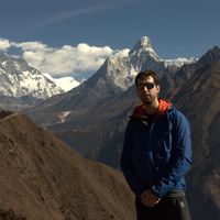 Fernando Alvira Iraizoz的照片