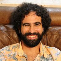 Dimitri A Uzum A的照片