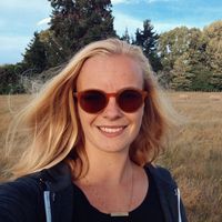 Annemieke Yperlaan的照片