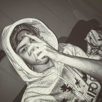 Justin Lewis's Photo