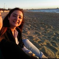 Esra İmamoğlu's Photo