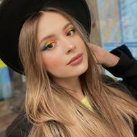 Fotos von Anastasia  Odainic