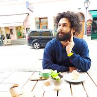 julien rousseau的照片