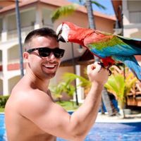 Fotos de Scotty Mitsiali