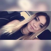 Natali Soriano's Photo