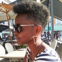 Maya Gonzalez的照片