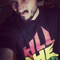 Miguel Serrano的照片