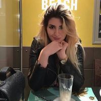 Sarah Ayati的照片