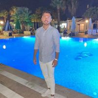 Alper Barut的照片