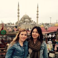 Célia Belhadji的照片