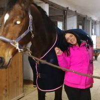 yagmur gursogut的照片