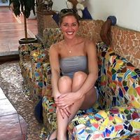 Maggie Lawler's Photo