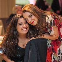 Mariana and Mirella Domingues's Photo