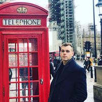 Adrian Cwalinski的照片