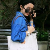 Delia Melviyanti的照片