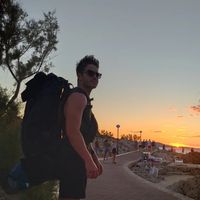 Julius Faulhaber的照片