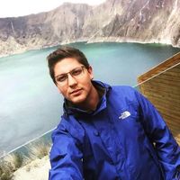 Christian Rivas的照片