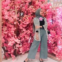 Devi Anggreni's Photo