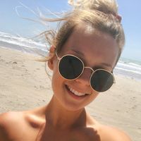 felicity hardman's Photo