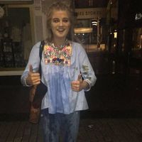 cara christie's Photo