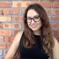 Maya Nikolovski的照片