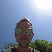 Istvan Johnny的照片