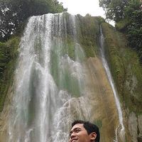 adhitia Azhoera的照片