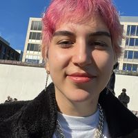 Sude Elverdi的照片