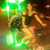 Selin Özmural的照片