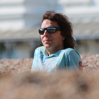 Sky Apperley的照片