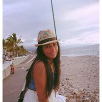 Isabel López's Photo