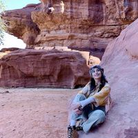 Elvira @amamarvel.blog (Instagram)'s Photo