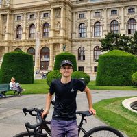 Viktor Yakubiv的照片