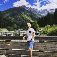 Emiljano Skendo's Photo