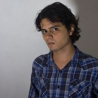 Andrés Cervantes的照片