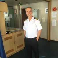 ali farasat的照片