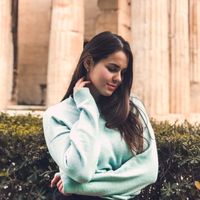 Julia Otroshenko的照片