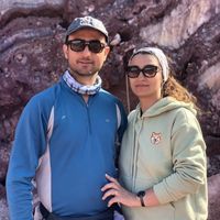 Fotos de Mitra Akherati