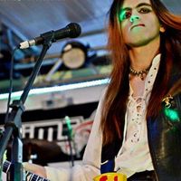 Foxx Hide Renan's Photo